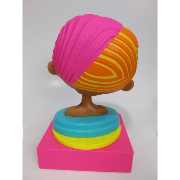 SALE! L.O.L.Surprise! O.M.G. Styling Head Royal Bee 8.5" - Picture 6 of 9